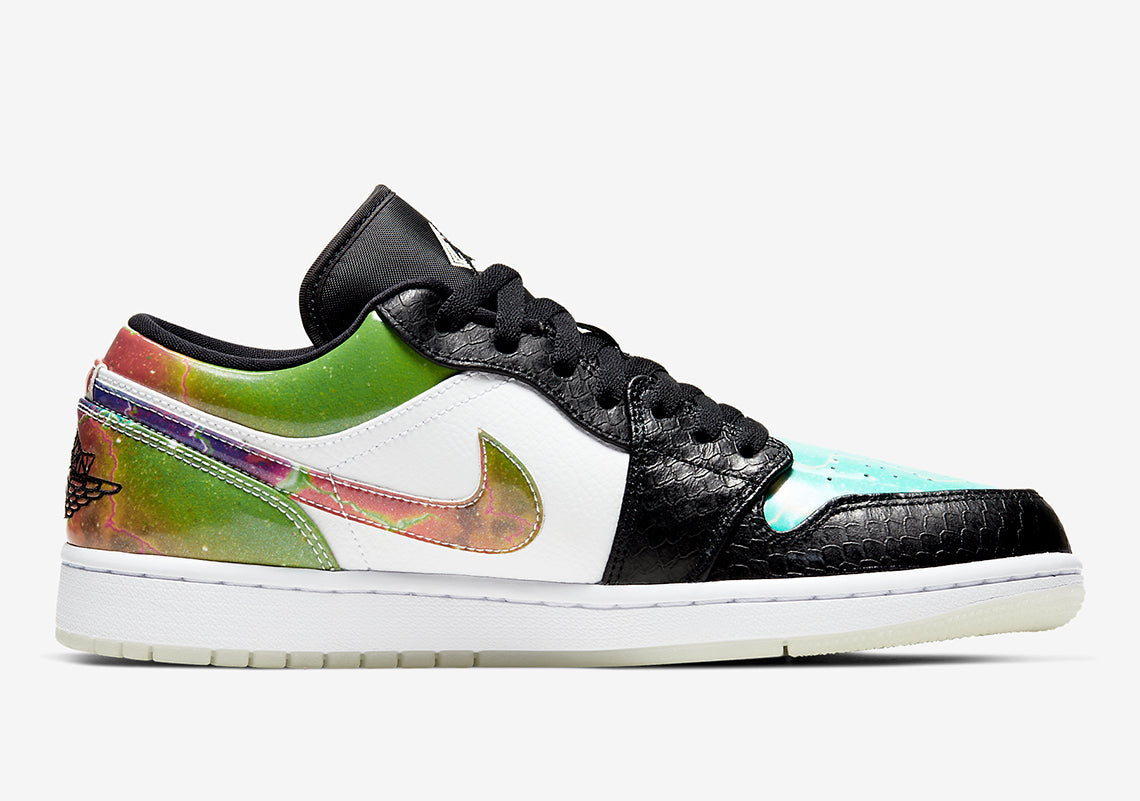 Air Jordan 1 Low 'Galaxy' CW7309-090